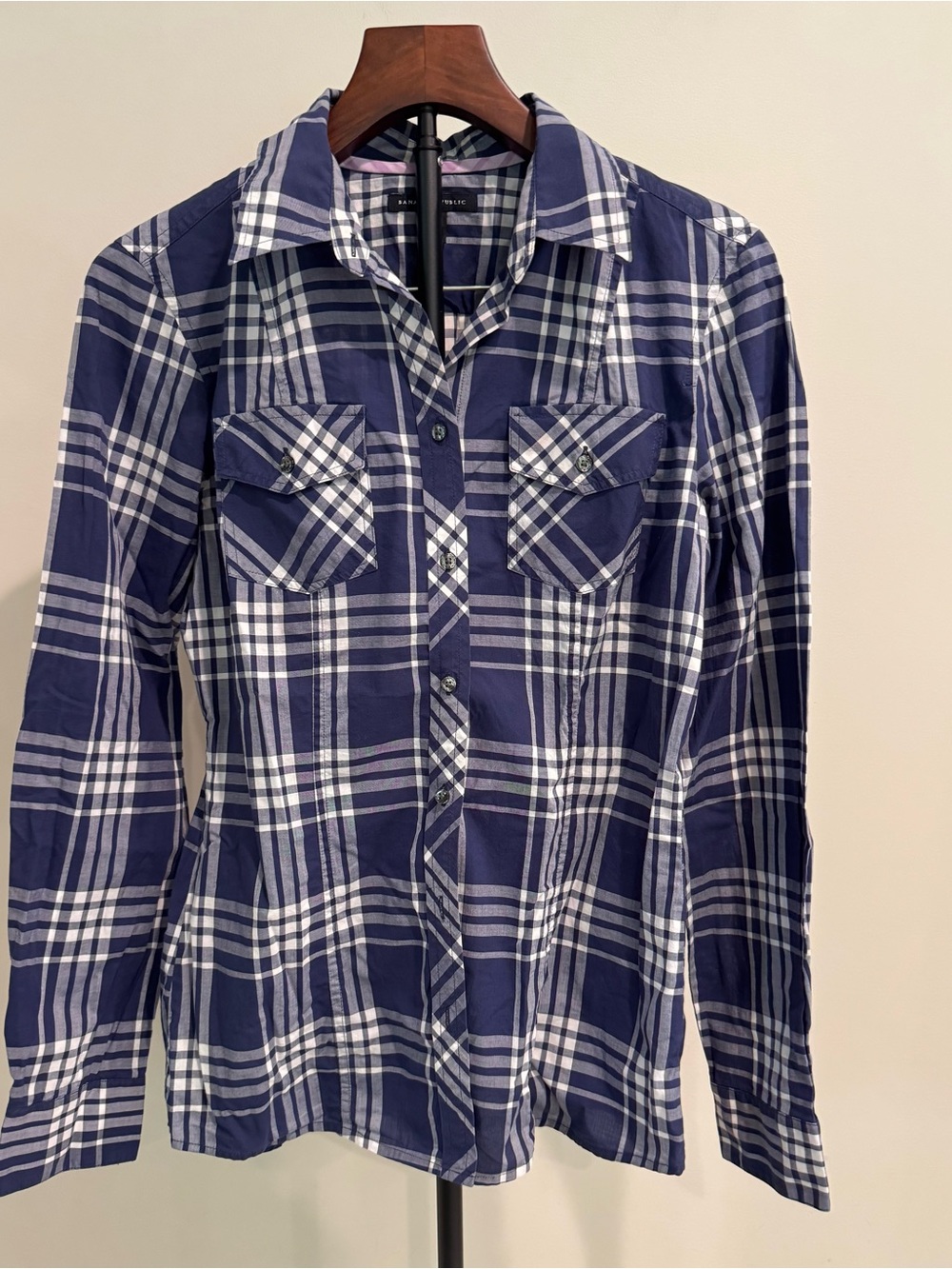 Banana Republic Navy and White Plaid Lightweight Button Up Casual Western Medium